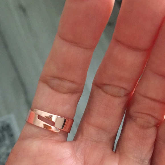 Aurora Borealis, Rose + Pink Rose Gold Crystal Statement Ring - Picture 7 of 7